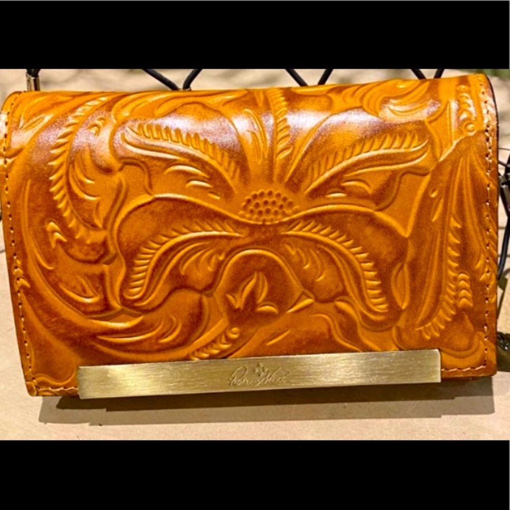 Patricia Nash Burnished Gold/Tan, Tooled Genuine Leather Cametti Tri-Fold Wallet